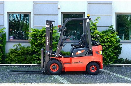  Бензиновый погрузчик LONKING LG15GLT 1,5т 3,0 м Nissan арт. 710151 низкие цены 